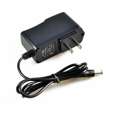 Adaptatore di alimentazione 12V 3A montato a parete da 36W con spine UE US AU UK 100-240V