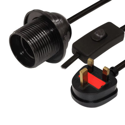UK Plug E26 Bulb Socket Converter con interruttore 303 & 250V Rating per accessori di illuminazione interna