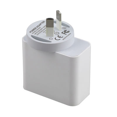 Adaptore di alimentazione AC DC 65W Tipo-C con QC 3.0 e ricarica wireless AU SAA Input approvato 100-240V