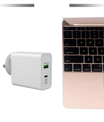 Adaptore di alimentazione AC DC 65W Tipo-C con QC 3.0 e ricarica wireless AU SAA Input approvato 100-240V