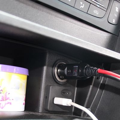 Accendino auto maschio a maschio 10A fusibile cavo solare 12-24volt