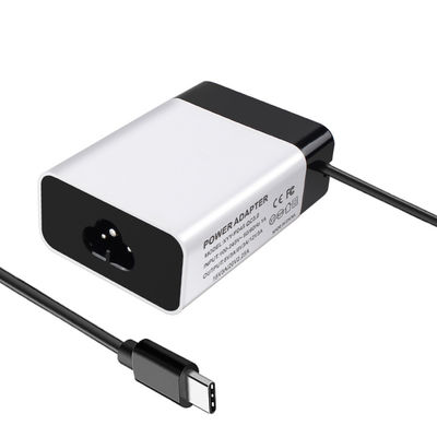 Universal Iec C6 Input Type C Laptop Charger con 45W di uscita e ricarica rapida 3.0