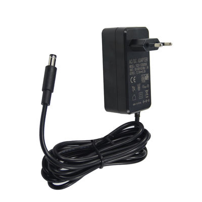 12V Universal Power Supply Adapter 1A 5A 3A Collegamento a parete tipo AC a DC