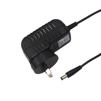 Adaptatore di alimentazione universale da 9V a 1A
