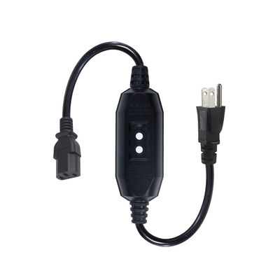 Apparecchio per la casa IP54 Cavo esterno con GFCI NEMA 5-15P a IEC 60320 C13 femmina Lunghezza del cavo 0,5 m