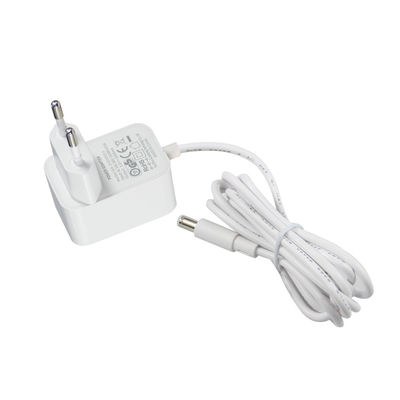 1m Lunghezza elettrica 2000Ma Dc Power Cee716 Plug 12V 2A Adaptore a corrente montato a parete con protezione da sovraccarico e cortocircuito