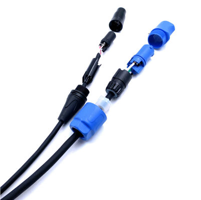 Fornitore di alimentazione audio per il palcoscenico industriale ignifugo 15A corrente nominale a 3 pin IP44 PowerCON-connettore compatibile
