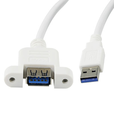 USB 3.0 Un cavo di estensione da maschio a femmina con fori a vite montati sul pannello per il trasferimento di dati e l'estensione del dispositivo 3 piedi / 4 piedi / 5 piedi