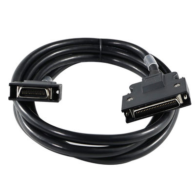 DB - 25 maschio a DB - 50 maschio cavo 1.2ft blindato per apparecchiature industriali / sistemi di prova (25 - 50 conversione di pin)
