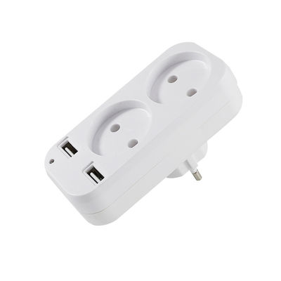 Adaptatore di presa di corrente alternata a doppia presa di corrente standard europeo con 2 porte di ricarica USB 250V 10A Convertisore di potenza a muro