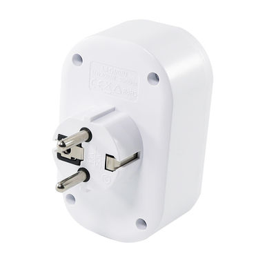 Adaptatore di presa di corrente standard europeo con doppia presa di corrente alternata, 2 porte USB e 1 porta di ricarica di tipo C 250V 10A