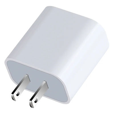Caricabatterie USB-C a parete da 30W con presa a 2 pin per telefoni e tablet