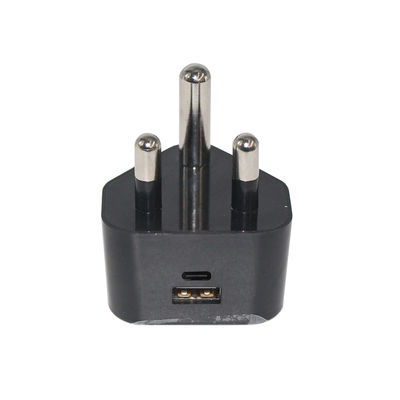 Caricabatterie SA con presa USB, porte USB-C e USB-A 5V 3.4A