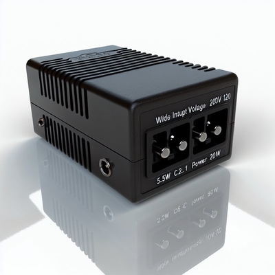 Adaptore di alimentazione per desktop da 120 W a 100-240 V AC con ingresso C14 C8 C6