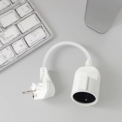 Prolunga elettrica a 3 poli con messa a terra per computer ed elettrodomestici