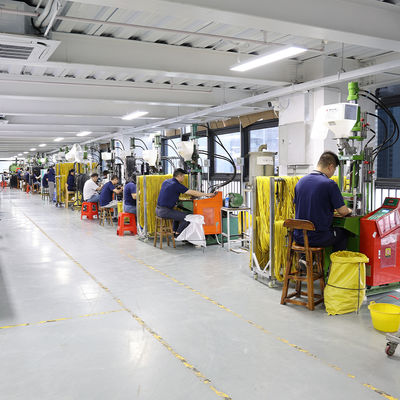 Cavo di prolunga IEC 320 C13 a C20, 14 AWG per server rack e PDU ad alta densità, cavo di alimentazione nero, 15 Amp 250V